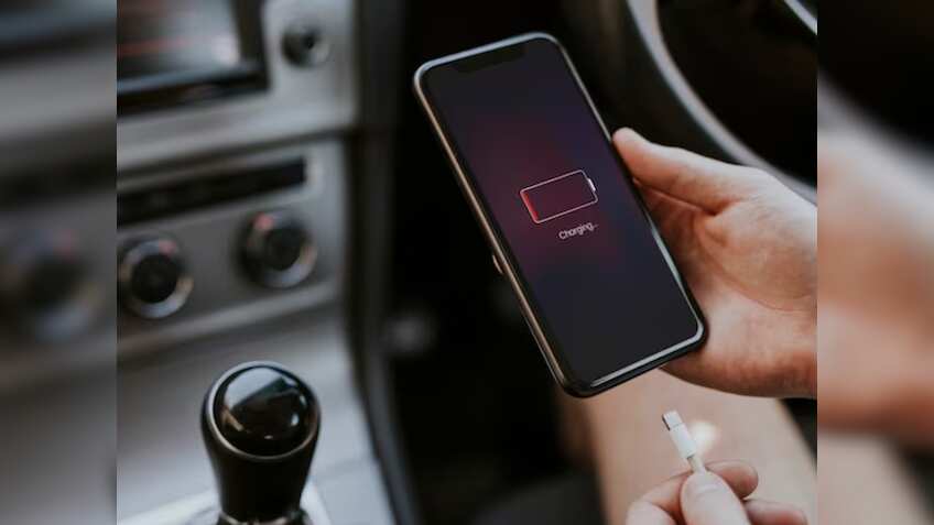 कई साल बढ़ जाएगी आपके Samsung स्मार्टफोन की उम्र, एक बार सेट कर लें ये फीचर- सालों साल फिट रहेगी बैटरी