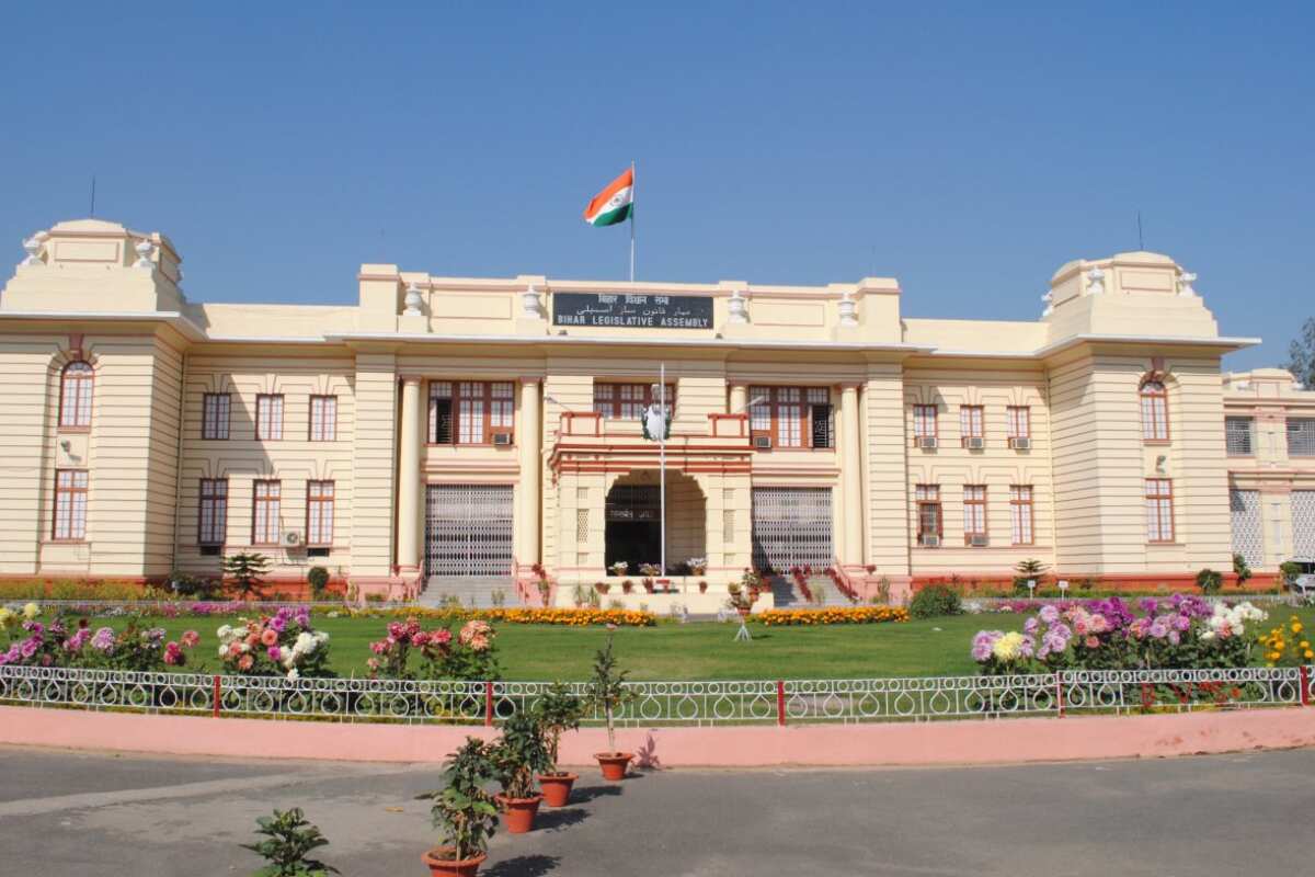 10वीं पास के बिहार विधानसभा में निकली भर्ती, 1 जनवरी से शुरू होगा आवेदन, जानें वैकेंसी डीटेल