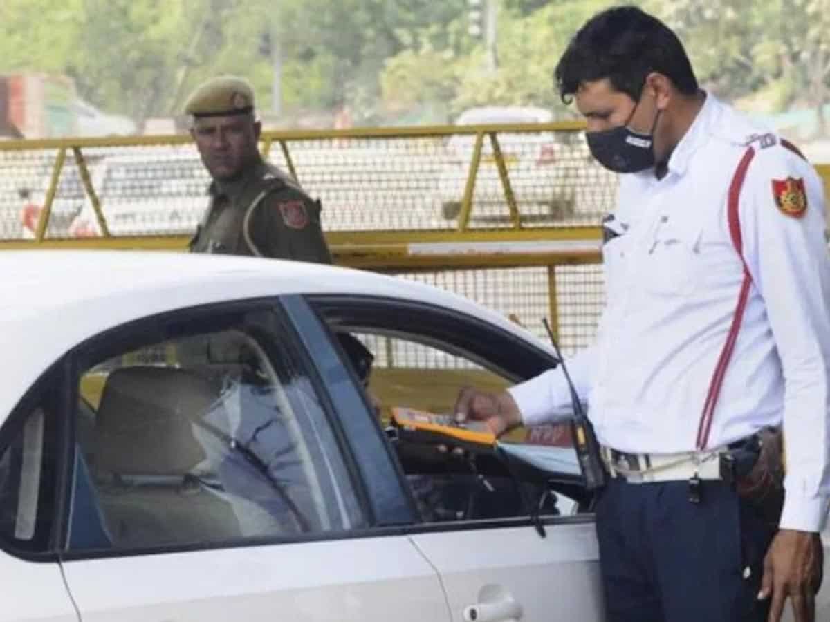 31 दिसंबर को दिल्ली में ड्रिंक एंड ड्राइव के 495 लोगों के चालान कटे, 347 ड्राइविंग लाइसेंस हुए जब्त