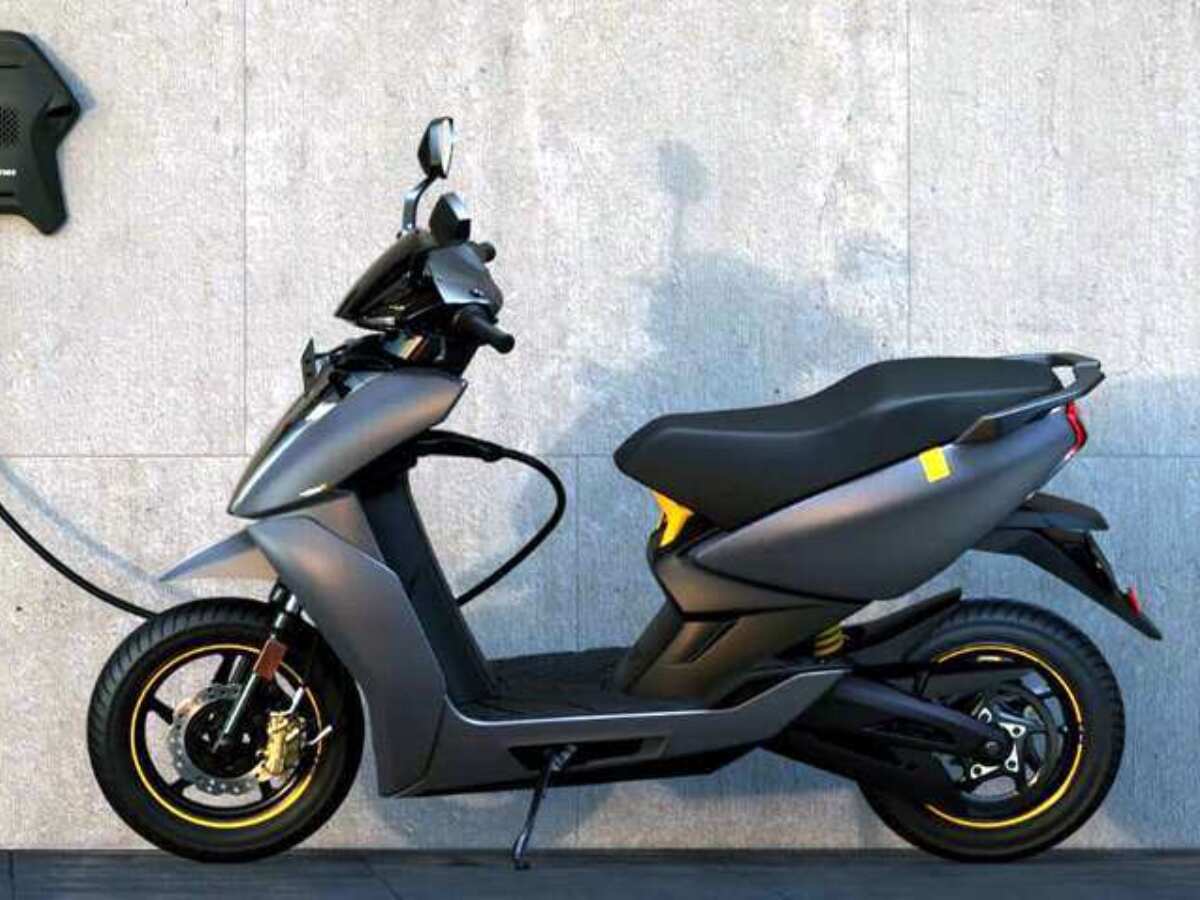 दिल्ली में लोगों ने EVs को दी तवज्जो, साल 2023 में कुल बिके वाहनों में 19.5% रहे इलेक्ट्रिक व्हीकल