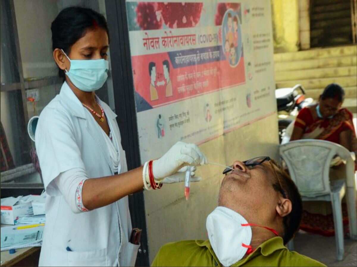 Corona in India: 24 घंटों में कोविड-19 के 774 नए मामले दर्ज, 2 लोगों की मौत, पढ़ें ताजा अपडेट