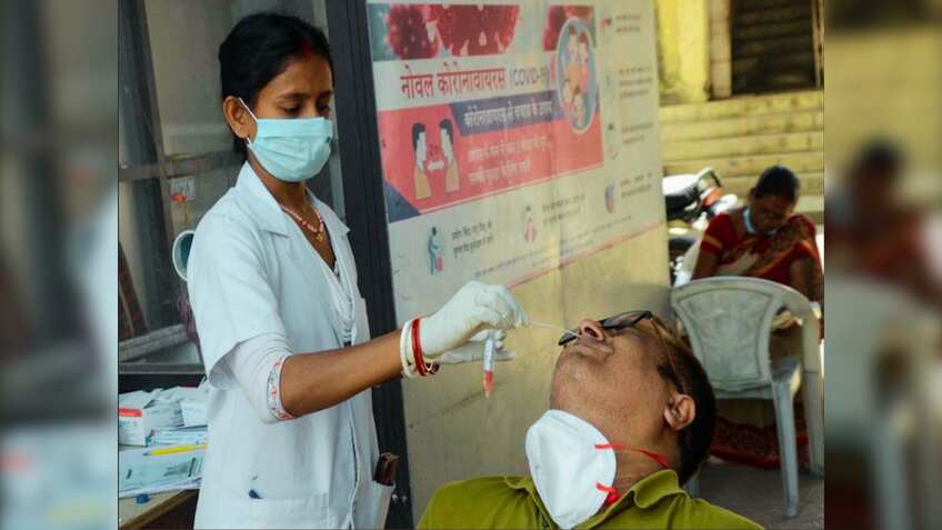 Corona in India: 24 घंटों में कोविड-19 के 774 नए मामले दर्ज, 2 लोगों की मौत, पढ़ें ताजा अपडेट