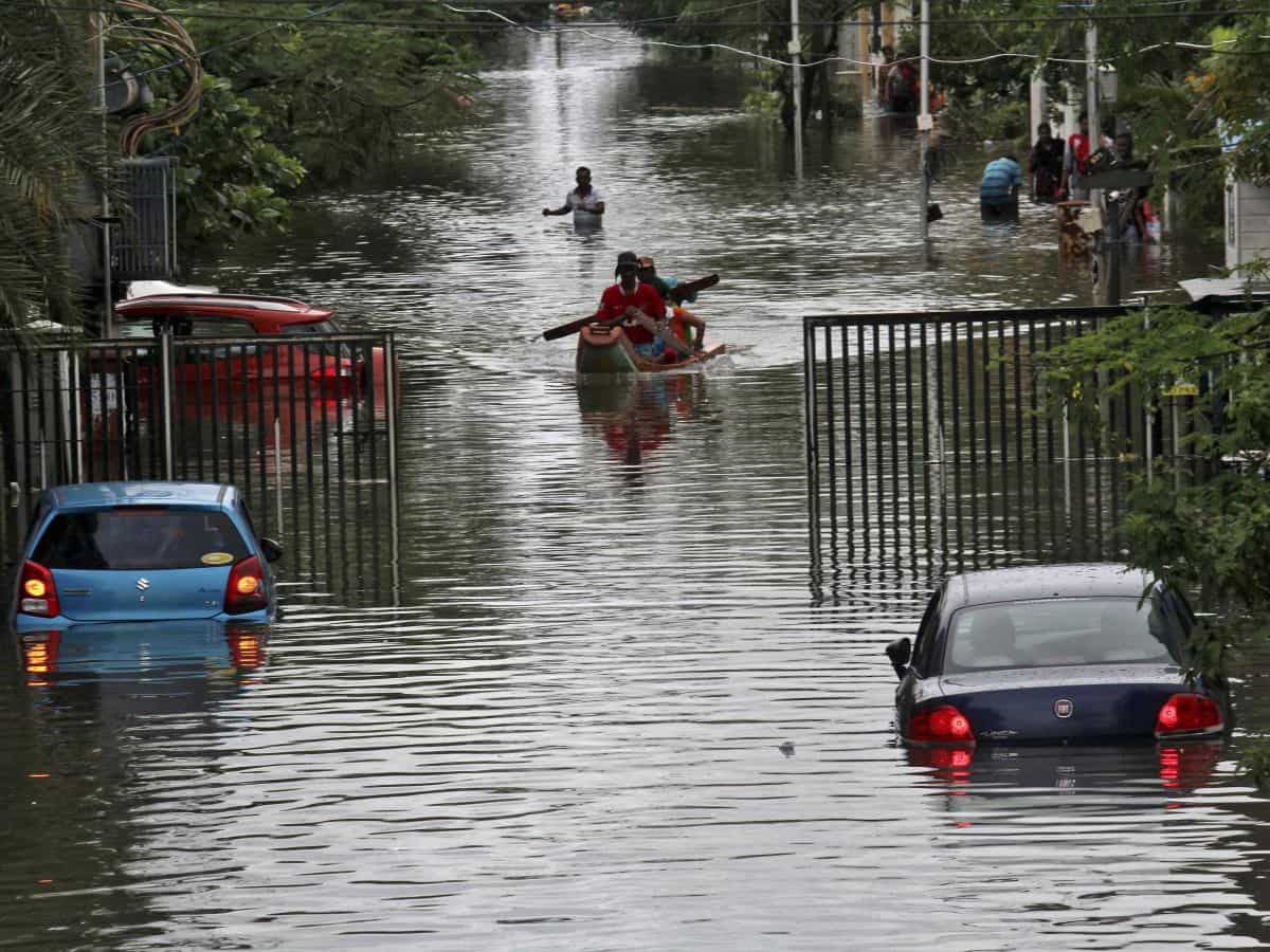 तमिलनाडु में लगातार भारी बारिश के कारण स्कूलों और कॉलेजों में छुट्टी की घोषणा, कई जगहों के लिए ऑरेंज अलर्ट जारी