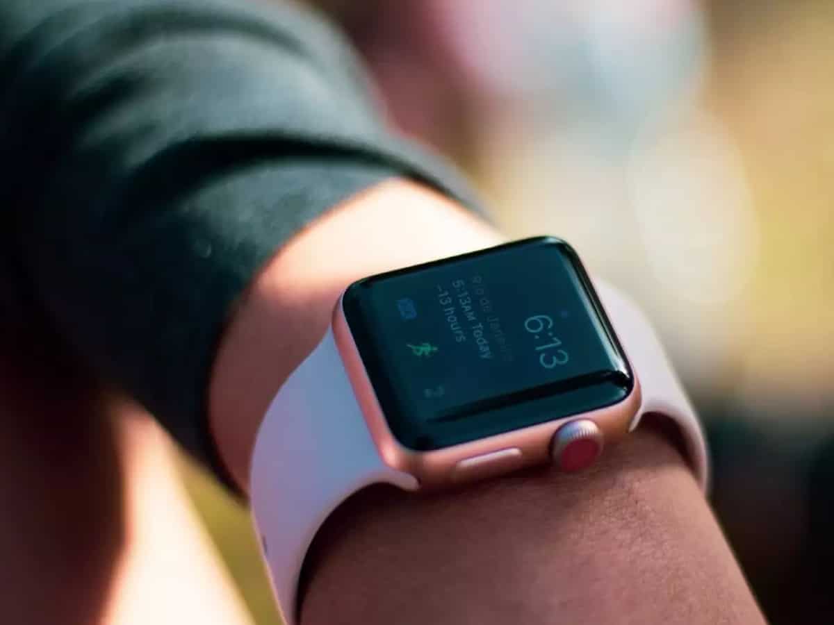 2024 में Smartwatch की बिक्री में दिखेगा उछाल, ग्लोबली 17% वृद्धि होने की संभावना