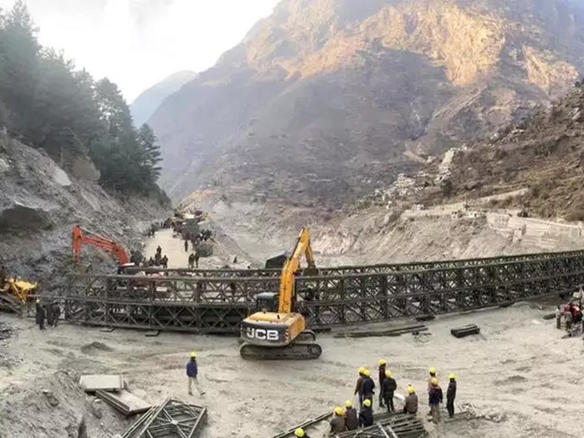 सीमा में काम कर रहे दिहाड़ी मजदूरों के लिए सरकार का बड़ा ऐलान, 10 लाख रुपए तक मिलेगा टर्म इंश्योरेंस