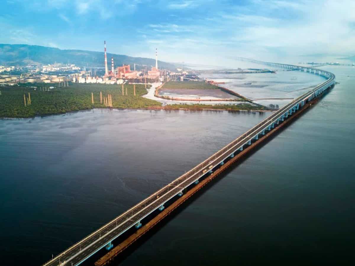 भूकंप के झटके हों या बाढ़ का पानी, कुछ नहीं बिगाड़ पाएंगे Atal Setu का, इन 8 टेक्नोलॉजी से बना है सबसे लंबा समुद्री पुल