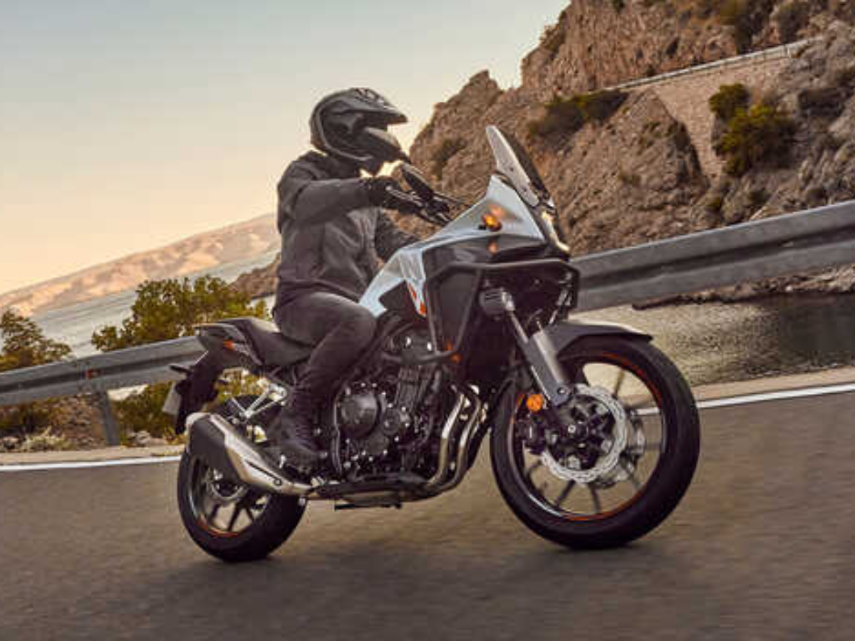 ऑफरोडिंग लवर्स के लिए Honda ने बाजार में उतारी एडवेंचर टूरिंग बाइक, जानें कितनी होगी कीमत और तमाम खास फीचर्स