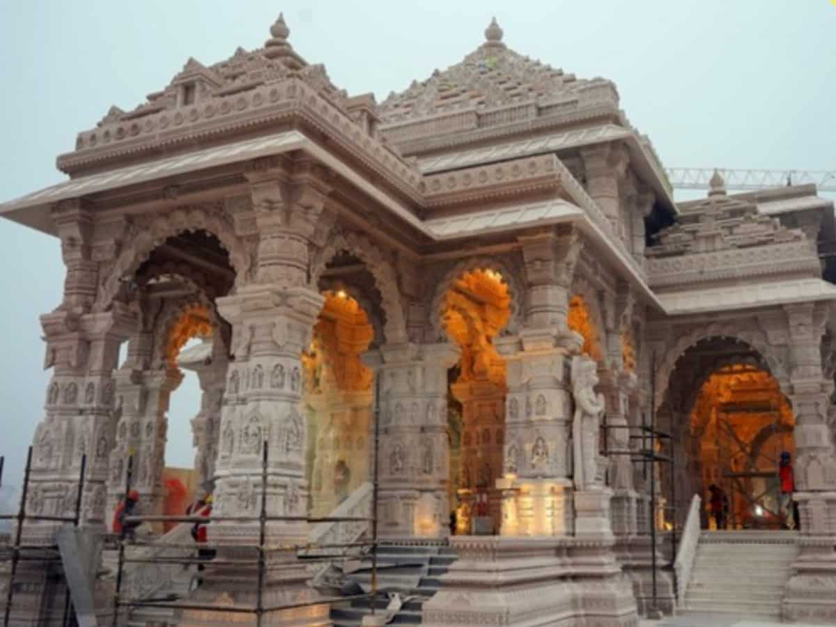 राम मंदिर प्राण प्रतिष्ठा को लेकर जम्मू-कश्मीर में आधे दिन की छुट्टी की घोषणा, 36 घंटे बंद रहेंगे शराब के दुकान