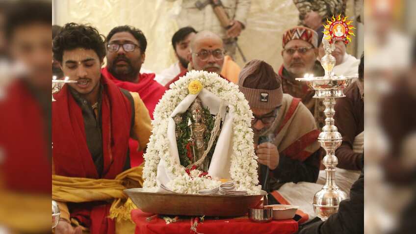 Ramlala Pran Pratishtha: रामलला की प्राण प्रतिष्ठा के लिए सिर्फ 84 सेकंड का मुहूर्त, नोट कर टाइमिंग, यहां जानें कार्यक्रम की डिटेल