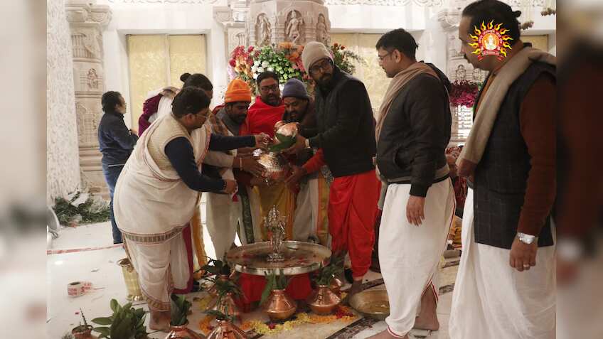 आज होगी रामलला की प्राण प्रतिष्ठा, कई प्रमुख आध्यात्मिक और धार्मिक संप्रदायों के प्रतिनिधी होंगे शामिल