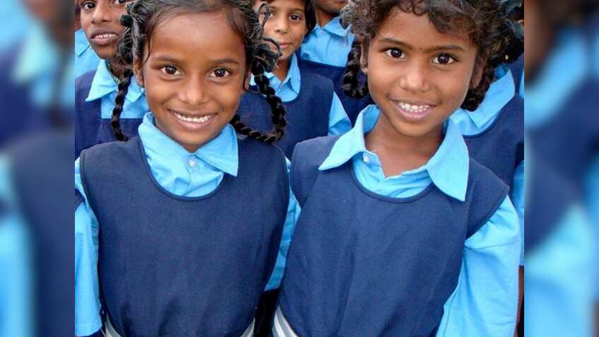 International Education Day 2024: अंतर्राष्ट्रीय शिक्षा दिवस आज, जानें बेटी की पढ़ाई के लिए बेस्ट पांच सरकारी योजनाएं