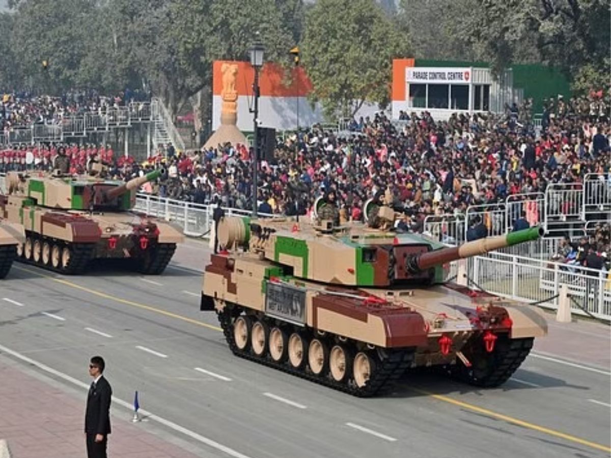 Republic Day Unknown Facts: 26 नवंबर को तैयार हो गया था संविधान, फिर इसे 26 जनवरी को लागू क्यों किया गया?