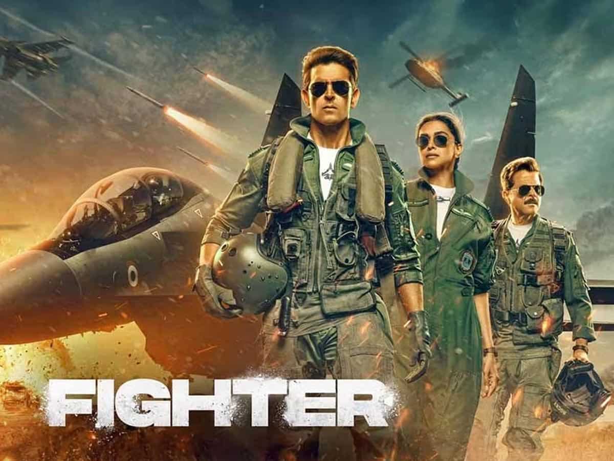 Fighter Box Office: क्या बॉक्स ऑफिस पर ऊंची उड़ान भरेगी फाइटर? जानिए कितना कर सकती है पहले दिन कलेक्शन
