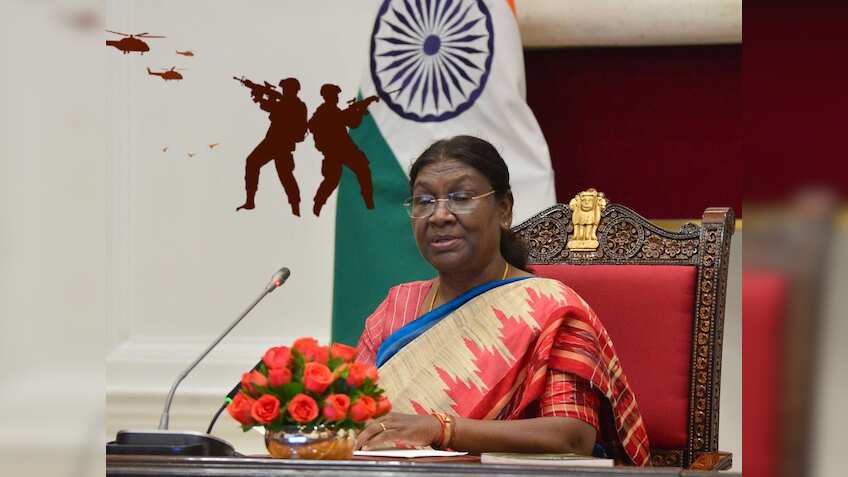 Republic Day 2024 Gallantry Awards: साहस और शौर्य दिखाने वालों के लिए राष्ट्रपति द्रौपदी मुर्मू ने किया वीरता पुरस्कार का ऐलान