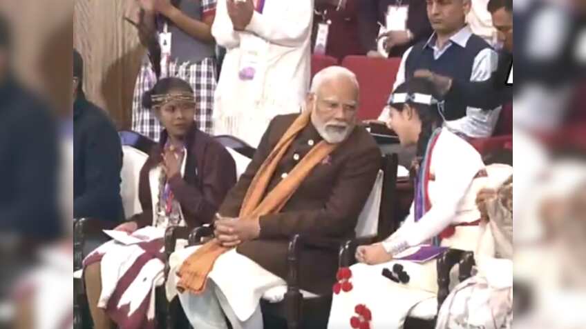 Pariksha Pe Charcha: परीक्षा पे चर्चा में पीएम मोदी ने कहा- किसी से अपनी तुलना न करें, धीरे-धीरे बढ़ें आगे
