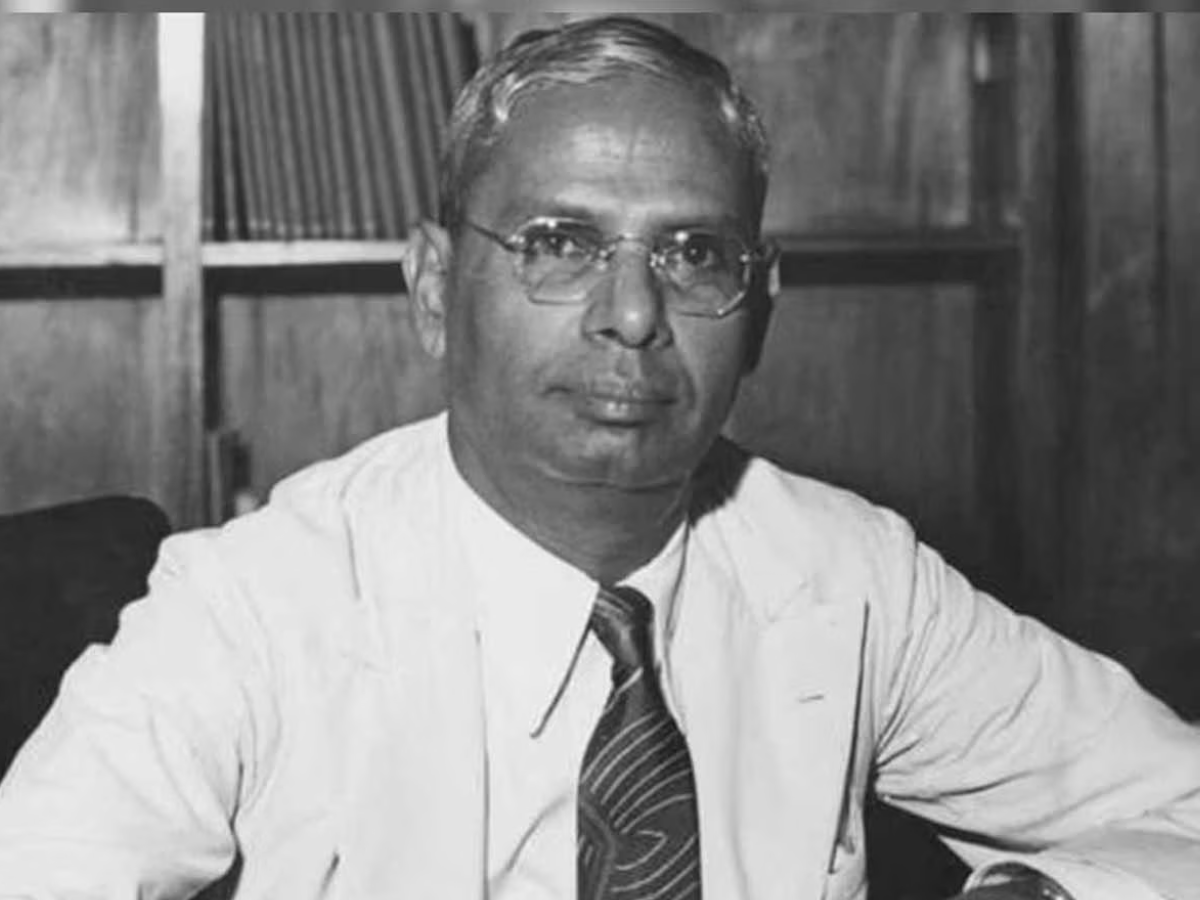 1950 की तुलना में आज कितना लगता है Income Tax! कितना आया फर्क, ये जानकारी सोचने पर मजबूर कर देगी