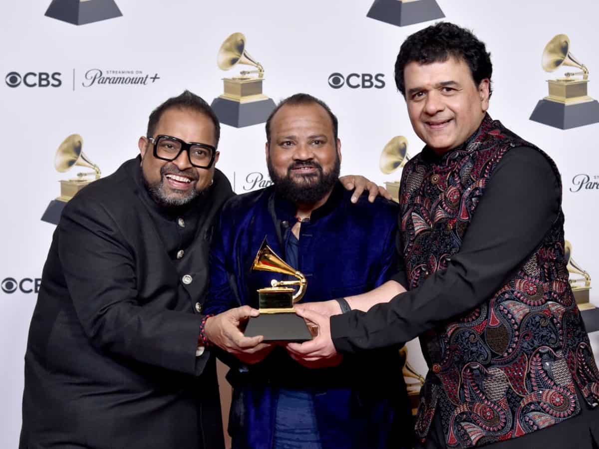 Grammy में शंकर महादेवन-जाकिर हुसैन समेत 4 सितारों का जलवा, शक्ति बैंड का This Momont बना 'बेस्ट ग्लोबल म्यूजिक एलबम'