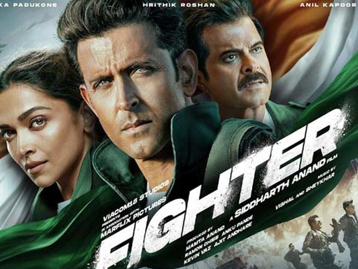 Fighter Box Office: दूसरे वीकेंड के बाद लौटी फाइटर की रौनक, बॉक्स ऑफिस पर लगाई ट्रिपल सेंचुरी