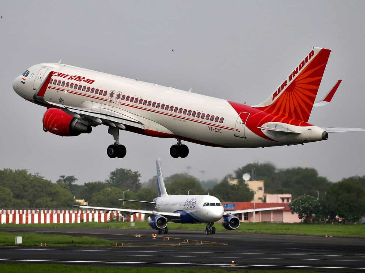 नोएडा के जेवर इंटरनेशनल एयरपोर्ट को लेकर आया बड़ा अपडेट, एविएशन मिनिस्टर सिंधिया ने बताया कब से उड़ेंगी फ्लाइट्स