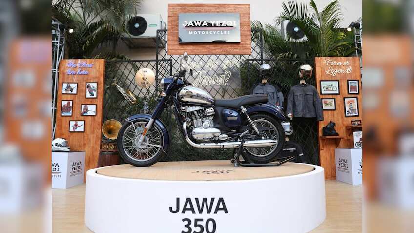 महिंद्रा ब्लू फेस्टिवल में शोकेस हुई नई Jawa 350 Blue, स्टनिंग कलर और बेहतरीन लुक; देखें तस्वीरें