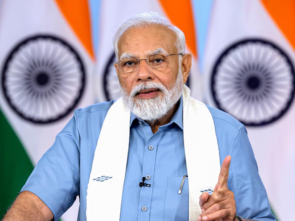 UP को 10 लाख करोड़ रुपए की सौगात देंगे PM Modi, कल्कि धाम मंदिर की रखेंगे आधारशिला, जानिए शेड्यूल | Zee Business Hindi