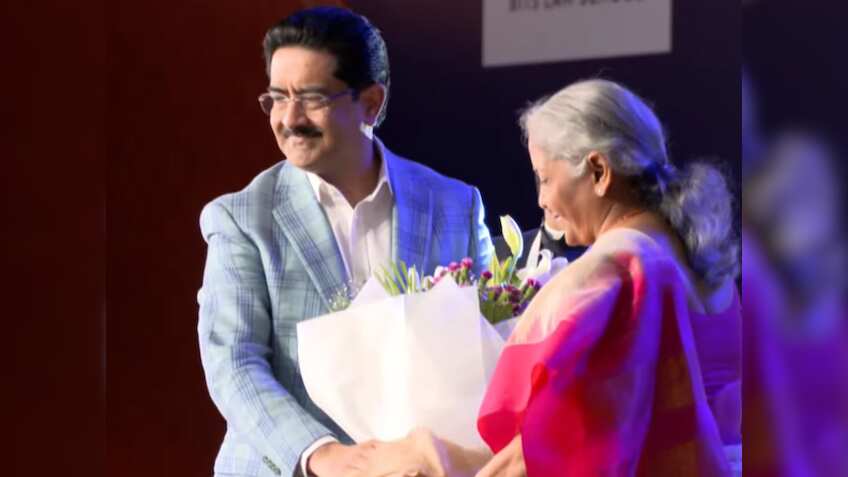 BITS मुंबई उद्घाटन पर बोले कुमार मंगलम बिड़ला- 'तीसरी बड़ी अर्थव्यवस्था बनने की राह पर भारत'