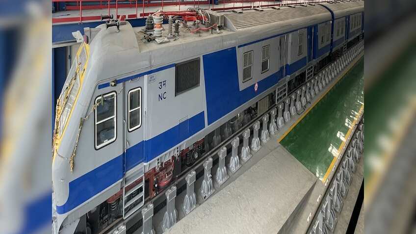 इस कंपनी को Railway से मिला ₹396.25 का ऑर्डर, सालभर में दिया 155% रिटर्न, शेयर पर रखें नजर