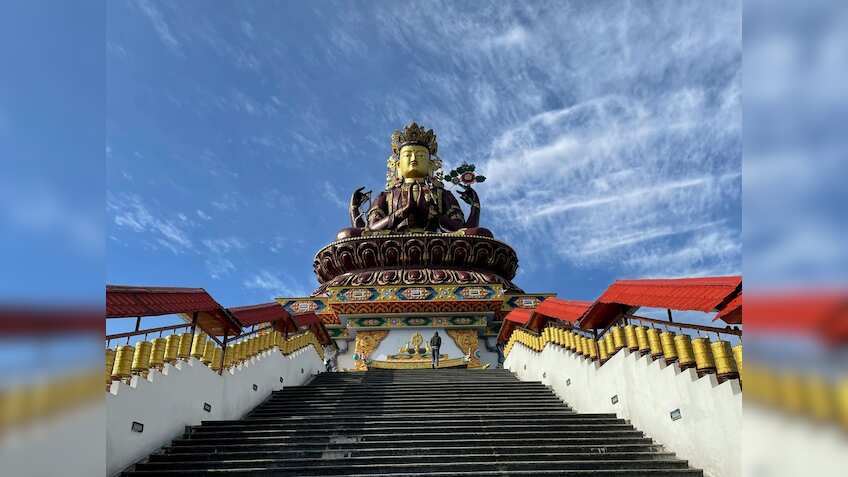 सिक्किम जाने वाले पैसेंजर्स के लिए गुड न्यूज, PM Modi ने रंगपो में रखी सिक्किम के पहले रेलवे स्टेशन की आधारशिला