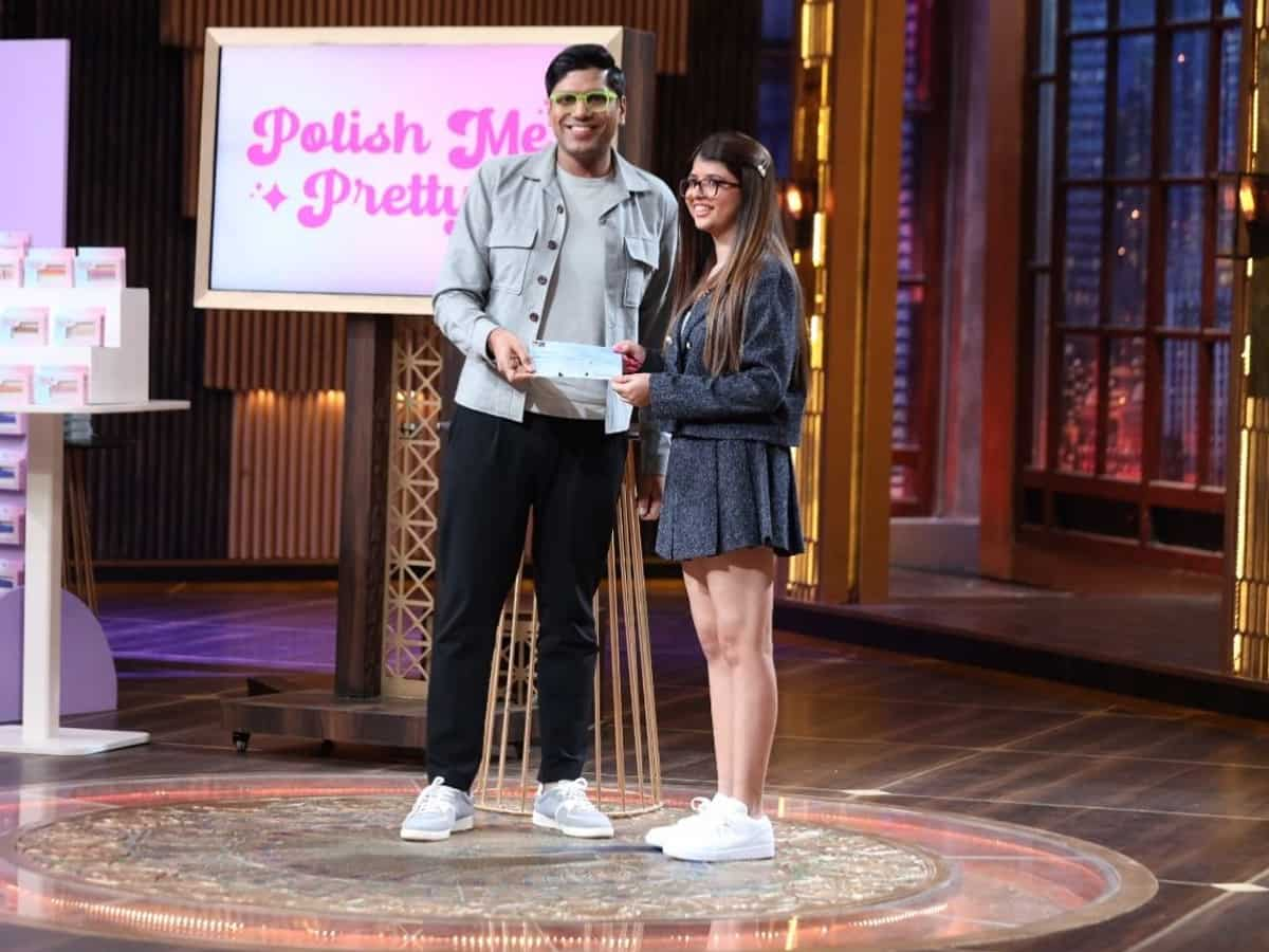 Shark Tank India-3: हर लड़की की खूबसूरती में चार चांद लगा देता है ये Startup, जानिए 22 साल की अनुष्का ने कैसे खड़ा किया ऐसा Business