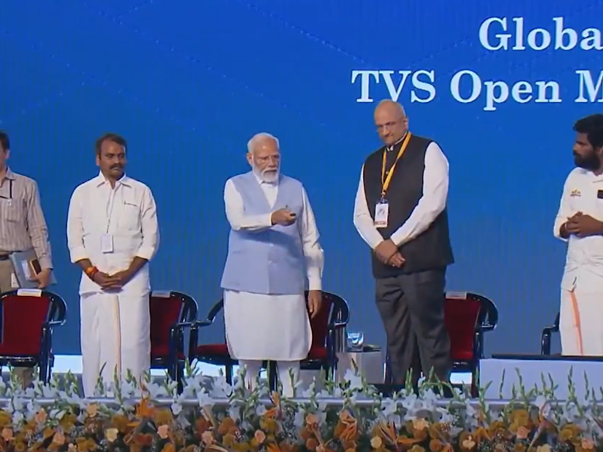 पीएम मोदी ने MSME सेक्टर को दी बड़ी सलाह, कहा- 'क्वालिटी पर काम करें, ग्लोबल स्टैंडर्ड पर खरे उतरें'