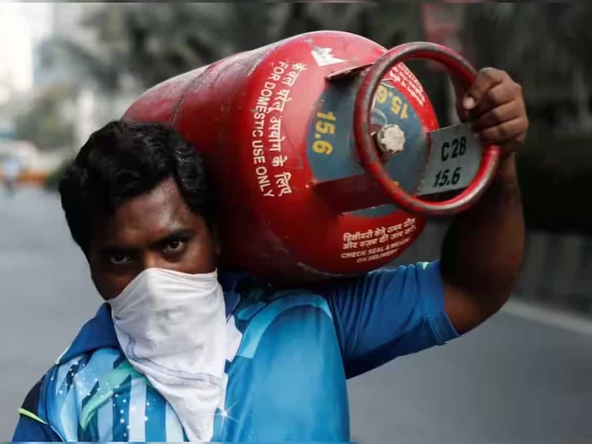 हर बार जब भी घर आए LPG Cylinder- बस चेक कर लें इस पर लिखा 'स्पेशल नंबर', पता लग जाएगा कब तक चलेगा सिलेंडर