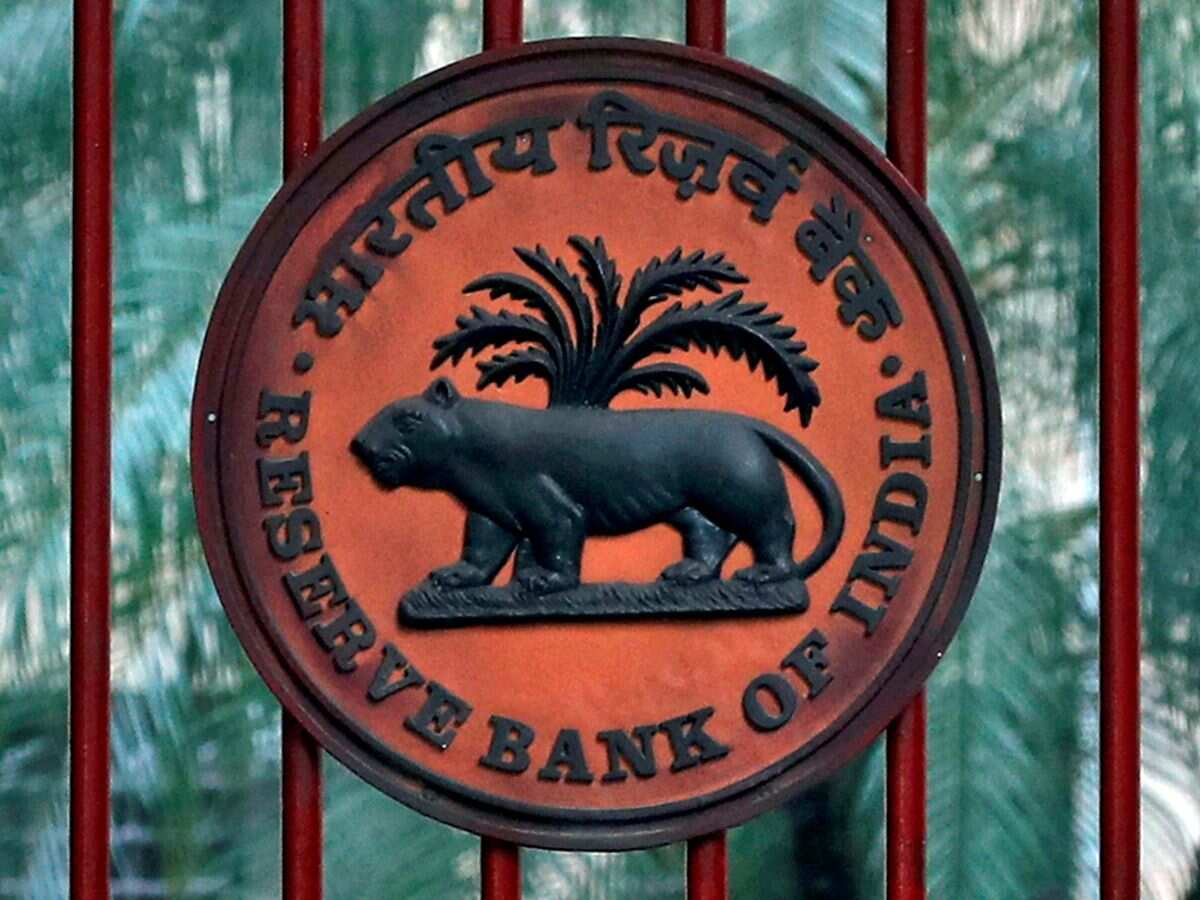 JM Financial पर RBI का बड़ा एक्शन, शेयर, डिबेंचर्स के बदले लोन देने पर लगाई रोक, जानिए पूरा मामला