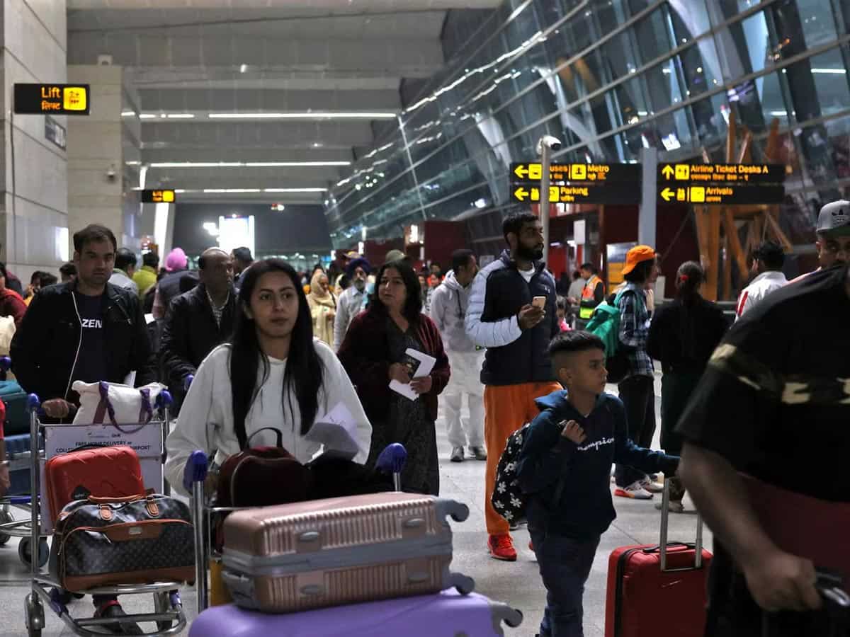 दिल्ली एयरपोर्ट में International Women's Day पर होगी पिंक शिफ्ट,तीनों टर्मिनल पर महिलाएं संभालेंगी कामकाज