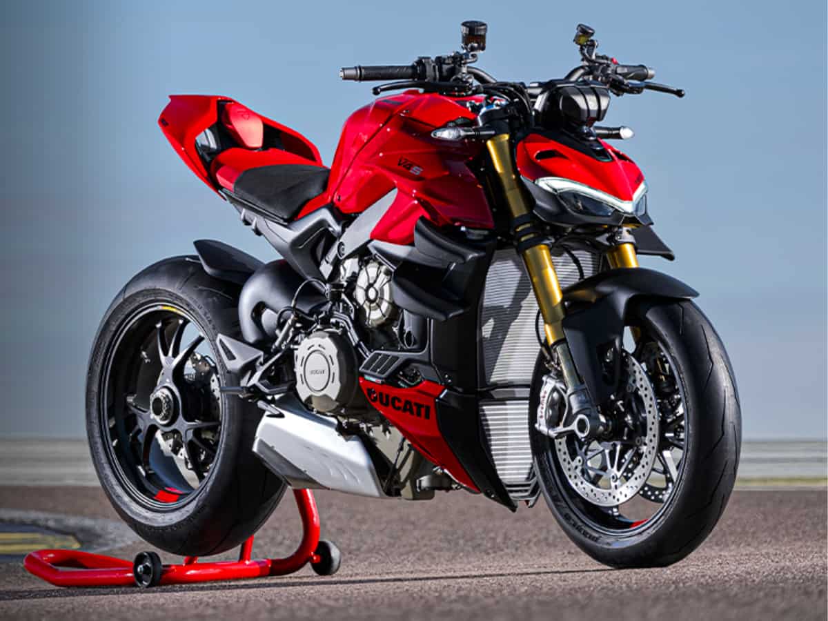 Ducati ने लॉन्च किए 2 नई सुपरबाइक, कीमत- ₹24 लाख से शुरू, BMW की इस बाइक से सीधा मुकाबला