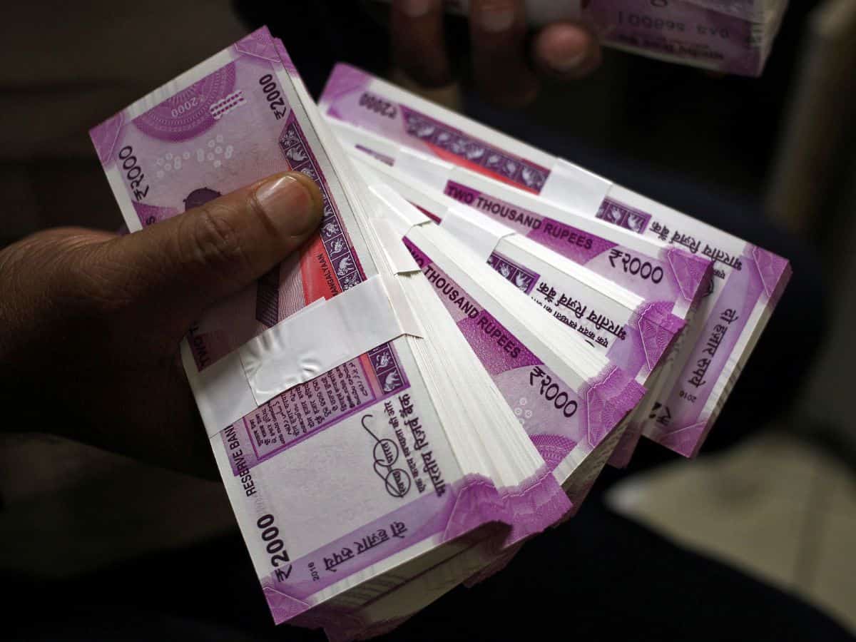₹2000 के नोट को लेकर आया बड़ा अपडेट, 1 अप्रैल को नोट बदल या जमा नहीं कर सकेंगे, RBI ने बताया क्यों