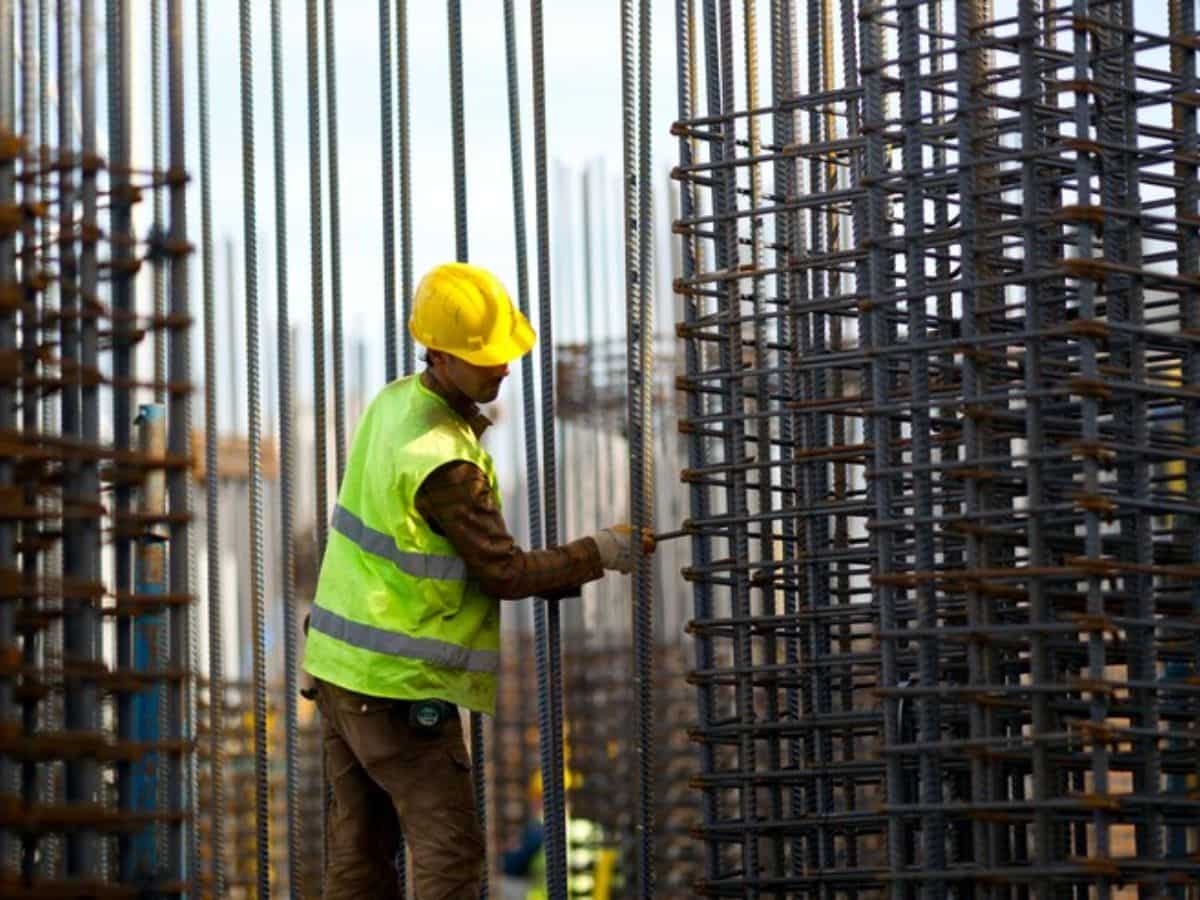 Smallcap कंस्ट्रक्शन कंपनी को ताबड़तोड़ मिल रहे ऑर्डर, स्टॉक पर रखें नजर