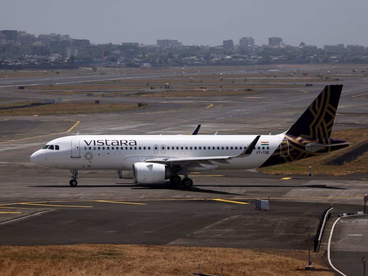 Vistara Crisis: एयर इंडिया तक पहुंच सकती है विस्तारा की आंच, दो पायलट एसोसिएशन ने लिखा Tata Group को लेटर