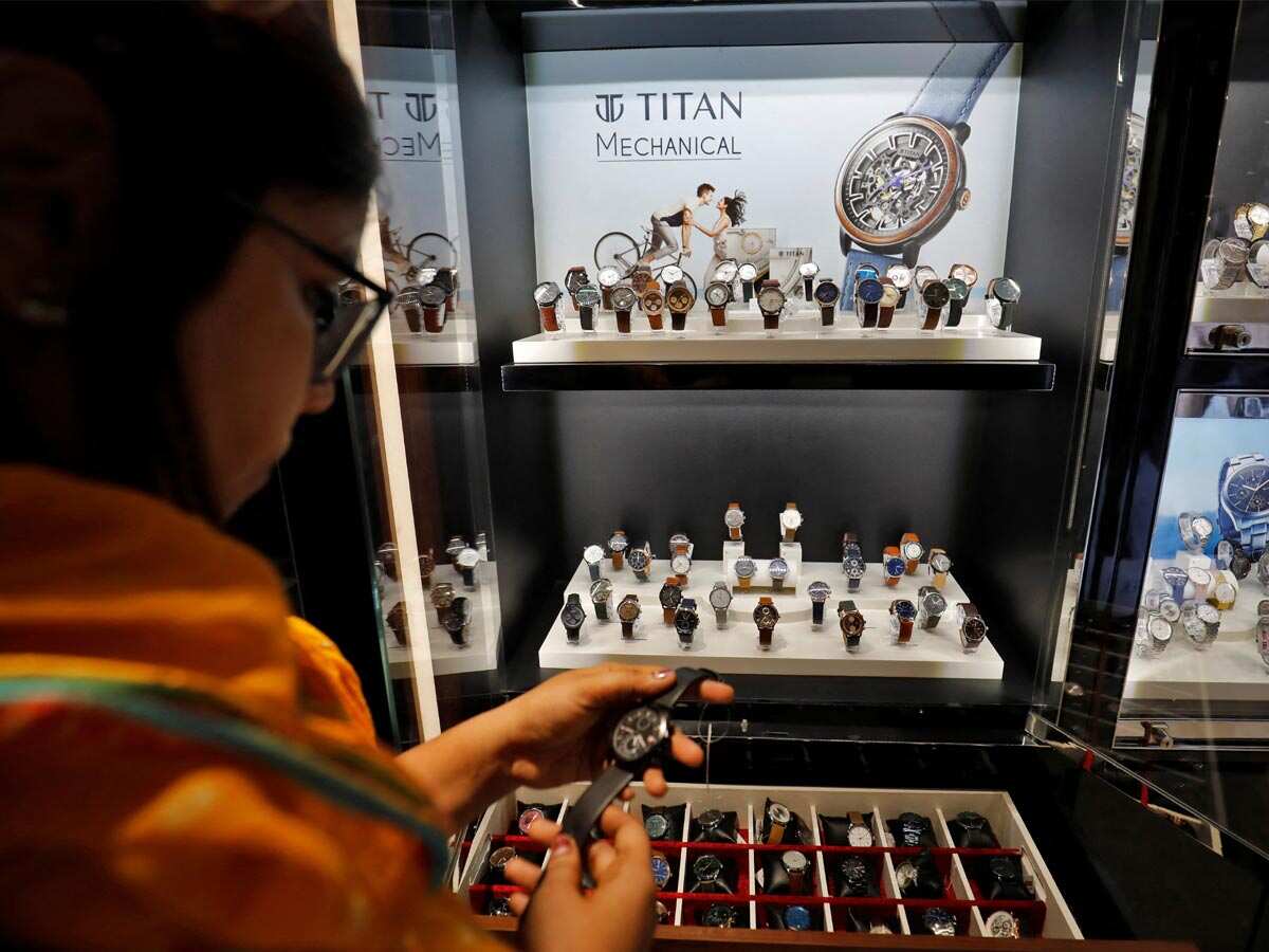 Q4 Updates:Titan का रेवेन्यू 34 फीसदी उछला, इस सेगमेंट से हुई सबसे ज्यादा बिक्री,एक साल में दिया 47% रिटर्न