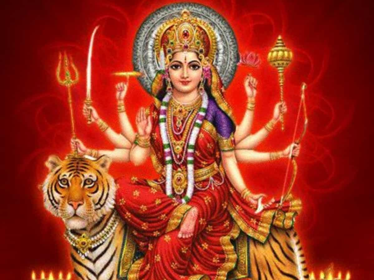 Chaitra Navratri 2024: आज रखा जाएगा नवरात्रि का पहला व्रत, जानें कलश स्थापना का शुभ मुहूर्त