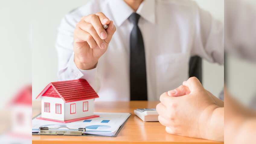 सेल्फ-एंप्लॉइड लोगों को Bank कैसे देते हैं Home Loan? इन 5 तरीकों से चेक की जाती है योग्यता