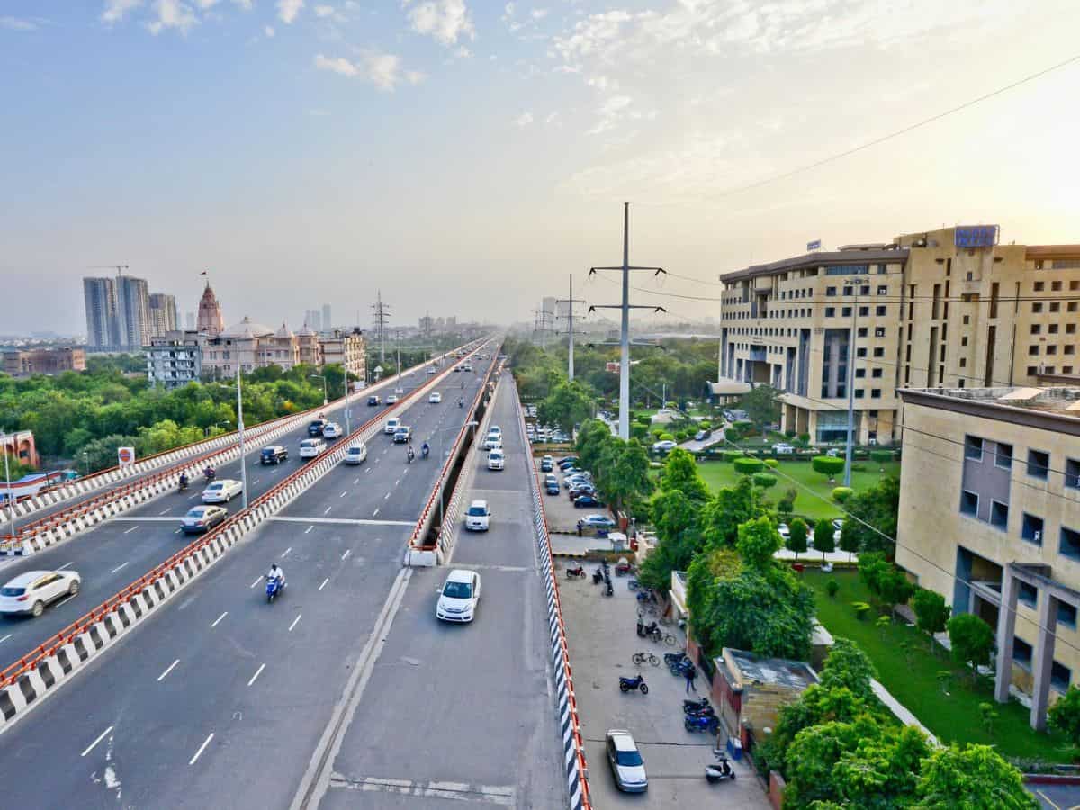 Noida Traffic Advisory: 45 दिनों के लिए नोएडा के एलिवेटेड रोड ट्रैफिक में किया गया बदलाव, चेक करें नया रूट प्लान