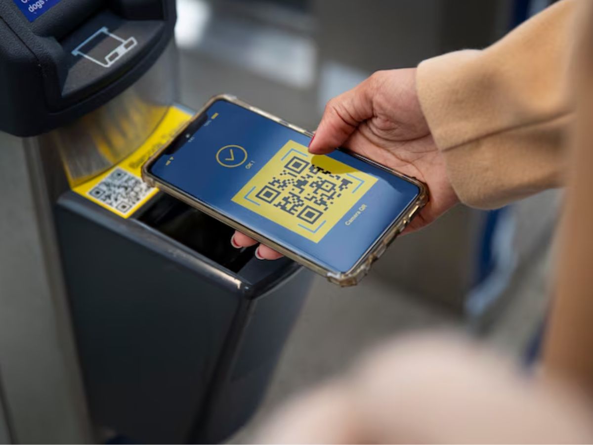 UPI ATM Cash Withdrawal: न कार्ड न वॉलेट, फोन लेकर एटीएम जाइए, फटाफट नोट निकालेगी मशीन, ये है प्रोसेस