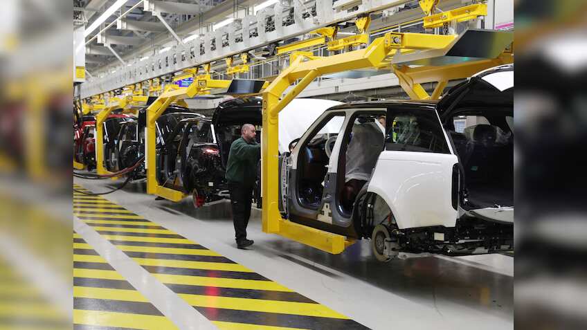 Jaguar, Range Rover जैसी गाड़ियों की बढ़ रही डिमांड, FY24 में 4.3 लाख से ज्यादा बिके यूनिट्स
