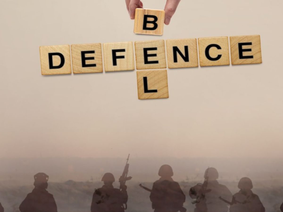 बड़े ऑर्डर की उम्मीद से चमका ये Defence PSU Stock, अनिल सिंघवी ने कहा- छुएगा 350 रुपए का लेवल