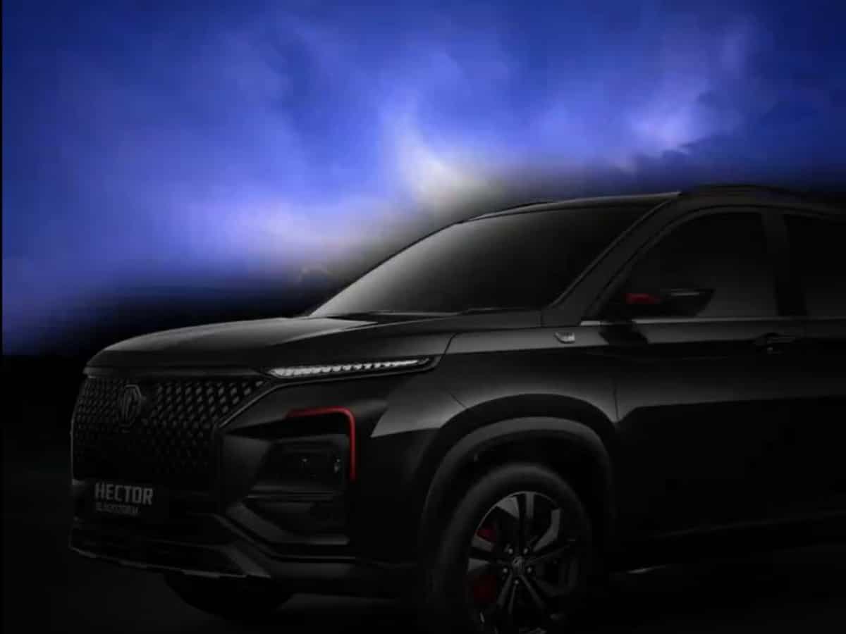 Harrier, Creta के ब्लैक एडिशन को सीधा टक्कर देने आ रही एमजी की नई कार, लॉन्च से पहले देखें वीडियो