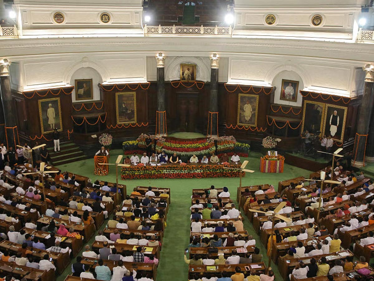 LokSabha Elections 2024: पहले चरण के कैंडिडेट्स की औसत संपत्ति 4.51 करोड़ रुपए, इस पार्टी के सभी उम्मीदवार करोड़पति