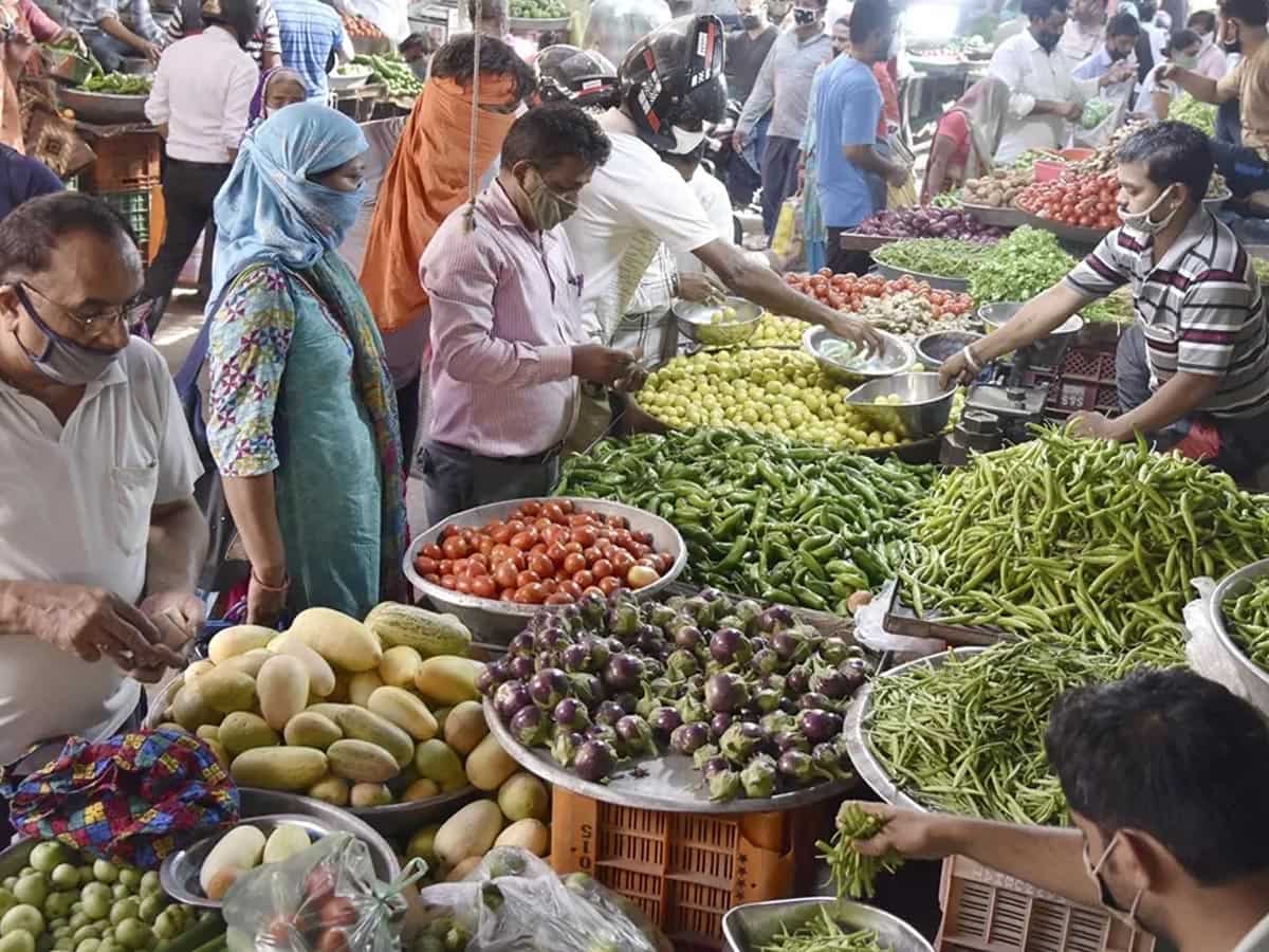 लोकसभा चुनाव से पहले महंगाई के मोर्चे पर आई राहत भरी खबर, 10 महीने के निचले स्तर पर पहुंची खुदरा महंगाई