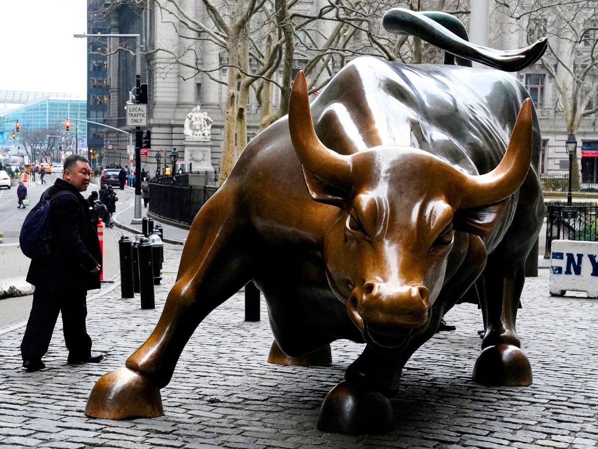 Market Wrap: बाजार में Gold-en रैली, शेयर मार्केट में खिला रहा मूड; आगे कहां दिखेगी चमक?