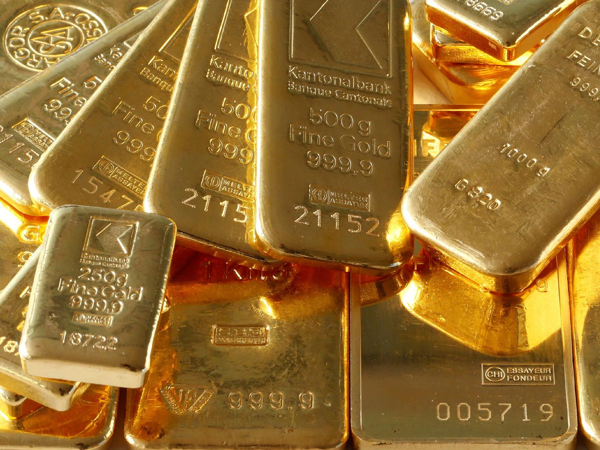 सोने में तूफानी तेजी, पहली बार 74 हजार रुपए के करीब पहुंचा भाव,चांदी 2600 रुपए हुई महंगी