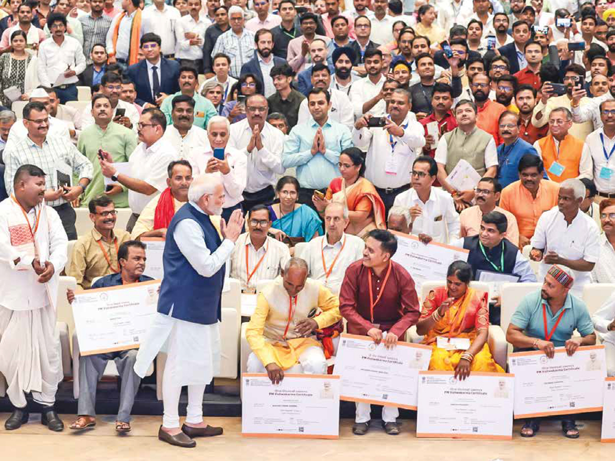 BJP Manifesto में MSME के लिए हुईं कई घोषणाएं, छोटे बिजनेस और विश्वकर्मा परिवारों को भी मिली सौगात